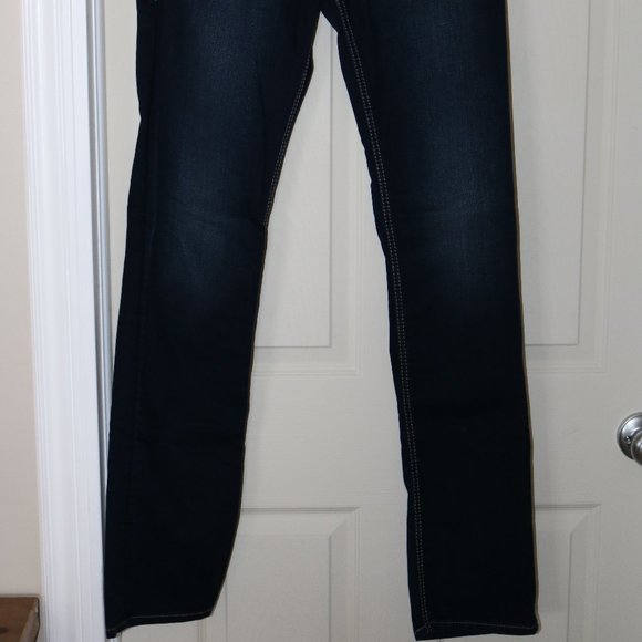 Suki Super Stretch Silver Jeans - Picture 5 of 6